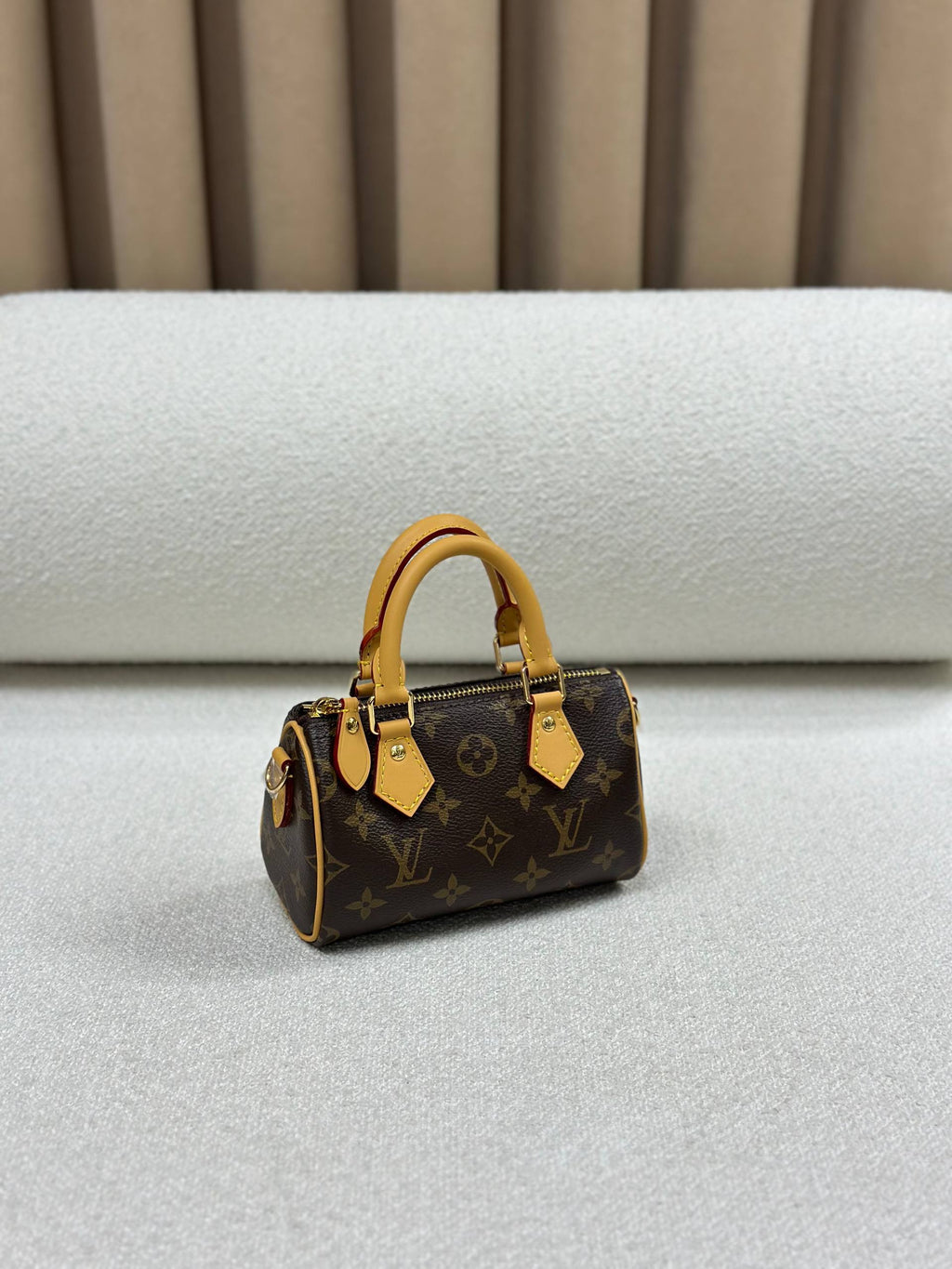 Louis Vuitton Nano Speedy Borsa