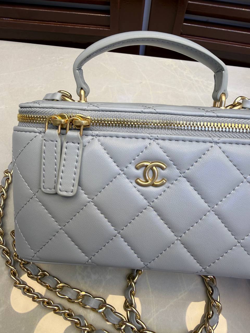 Chanel vanity case medium Bosra
