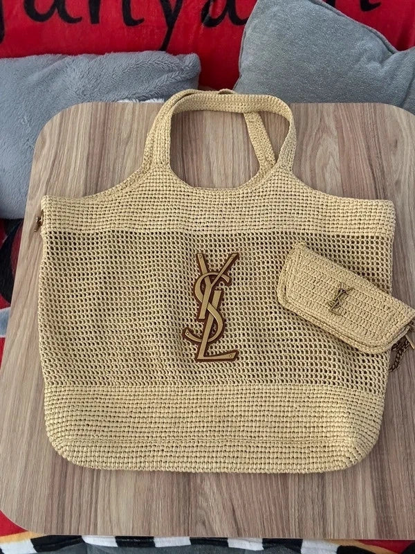 Saint Laurent Borsa