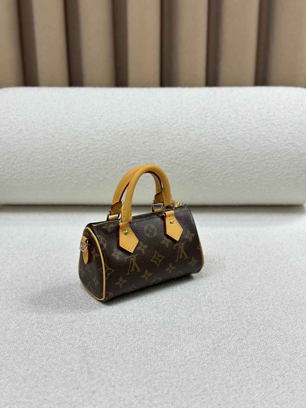 Louis Vuitton Nano Speedy Borsa
