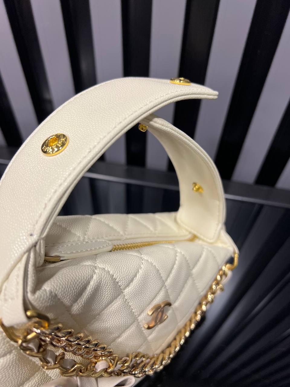 Chanel Pouch - Grained shiny calfskin & gold-tone metal