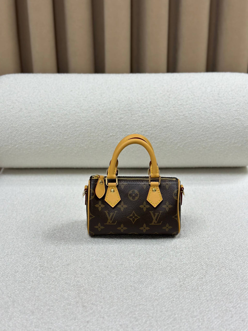 Louis Vuitton Nano Speedy Borsa