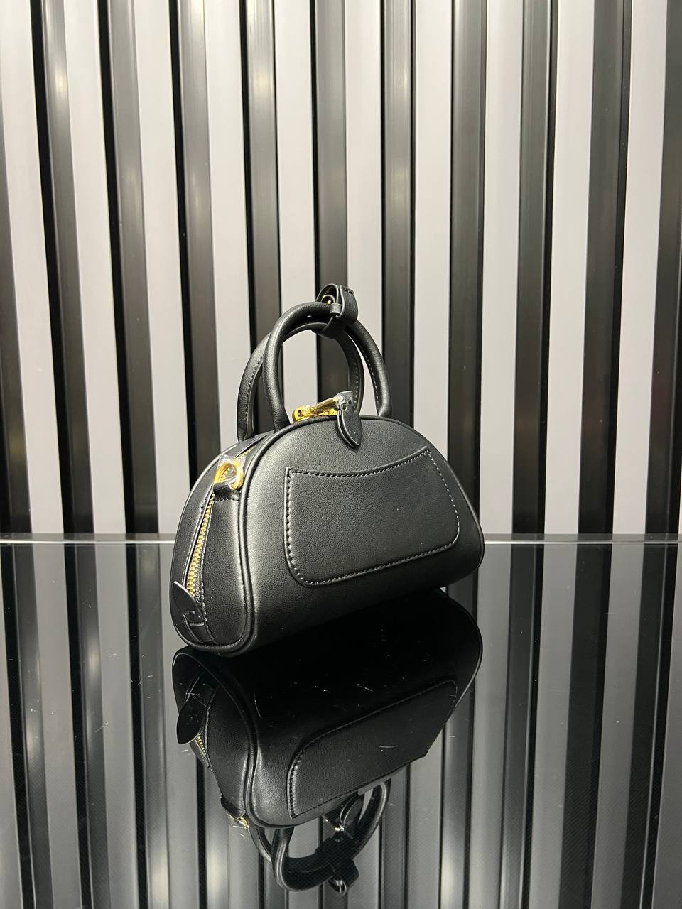 Miu Miu Leather Top-Handle Borsa