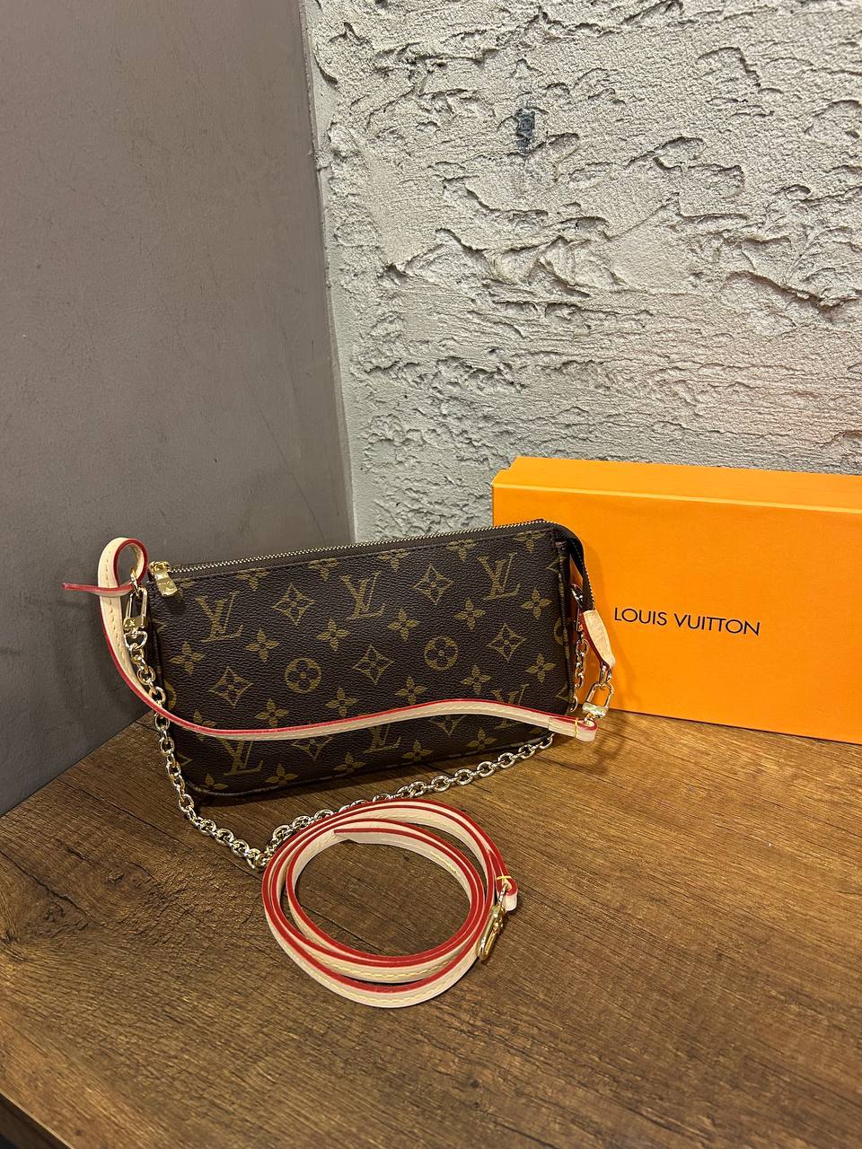 Louis Vuiotton Pochette Borsa