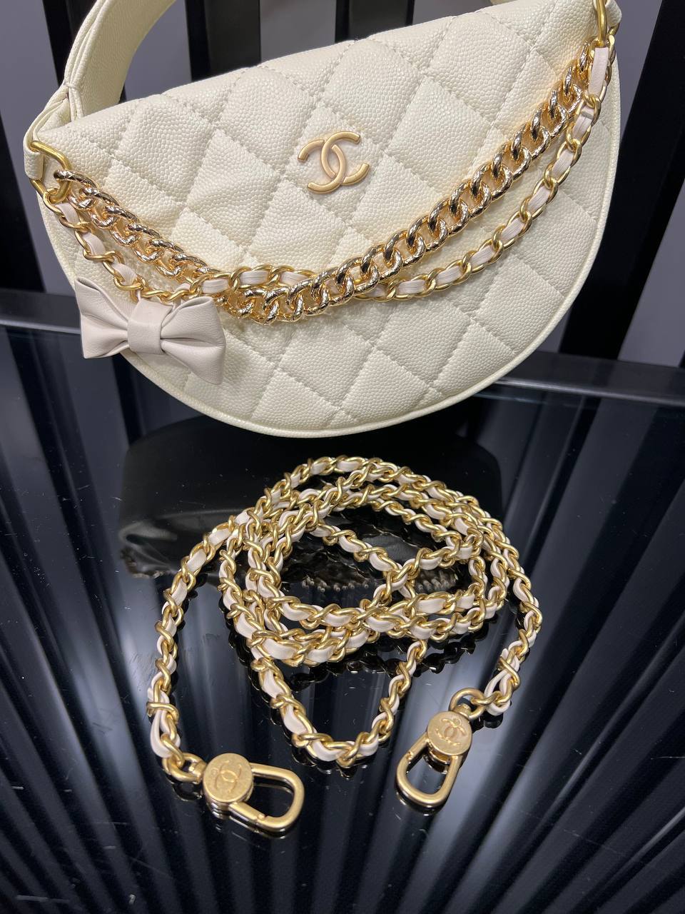 Chanel Pouch - Grained shiny calfskin & gold-tone metal