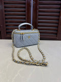 Chanel vanity case medium Bosra