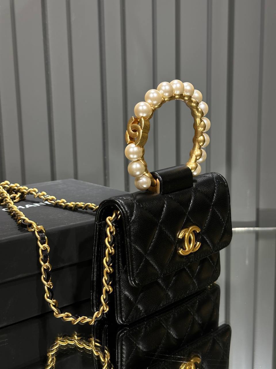 Chanel Clutch con Chain Borsa