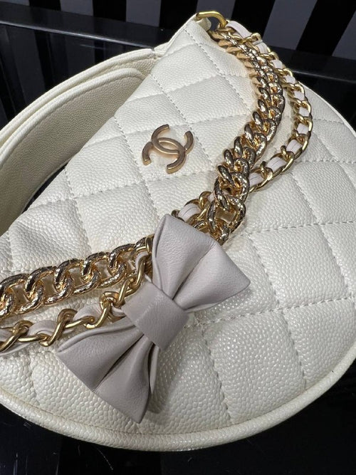 Chanel Pouch - Grained shiny calfskin & gold-tone metal