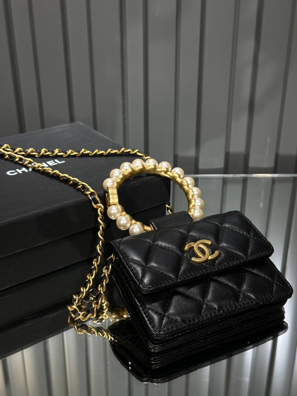 Chanel Clutch con Chain Borsa