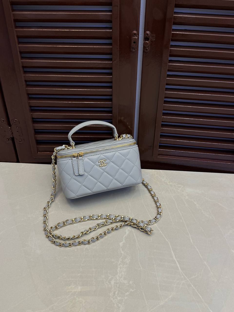Chanel vanity case medium Bosra